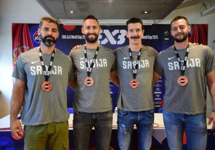 Prijem za bronzane basketaše u Kući košarke