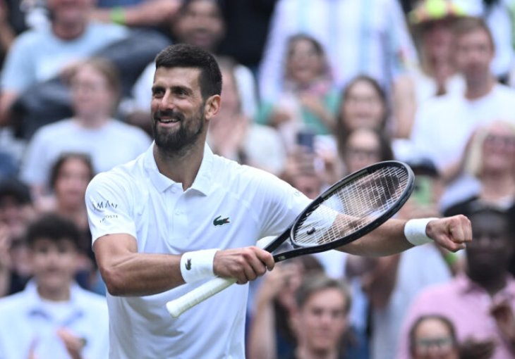 “Pump it up” odjekuje na Silverstoneu – Novak Đoković zavrnuo atmosferu i u F1 svijetu