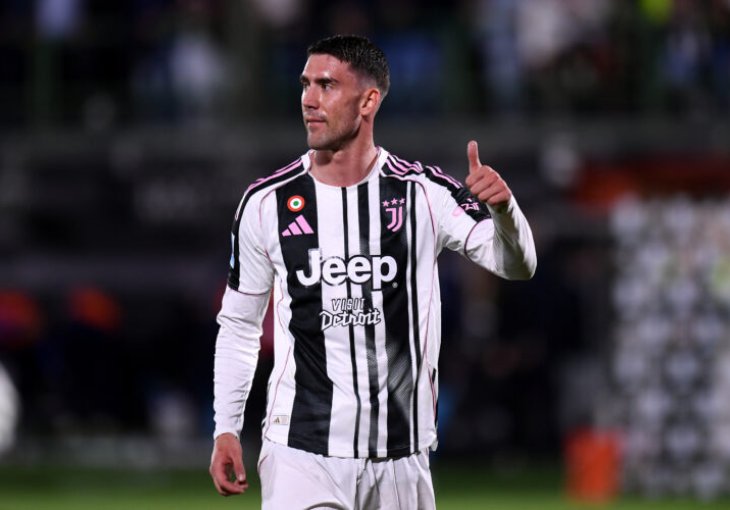 Juve zaista želi da se otarasi Dušana Vlahovića