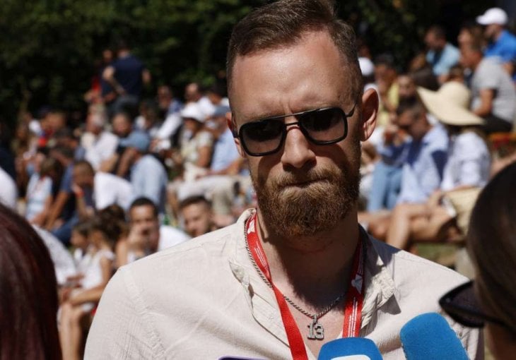 Bh. košarkaš Džanan Musa stigao na dženazu u Potočare