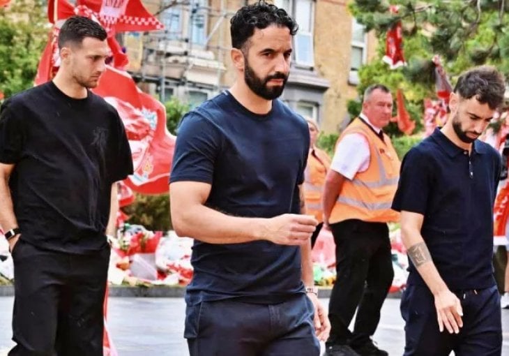 Gospodski potez Liverpoolovog rivala: Amorim i igrači Uniteda položili cvijeće za Jotu i njegovog brata