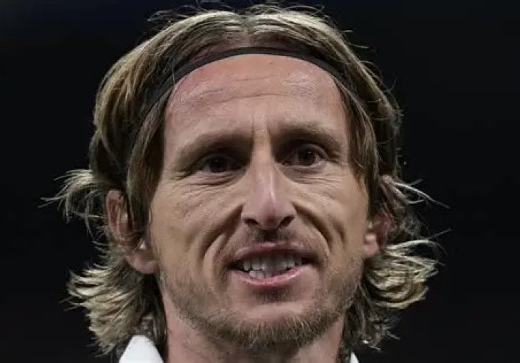 Modriću se smrklo pred očima: Novi klub ga dočekao katastrofalno protiv Arsenala!