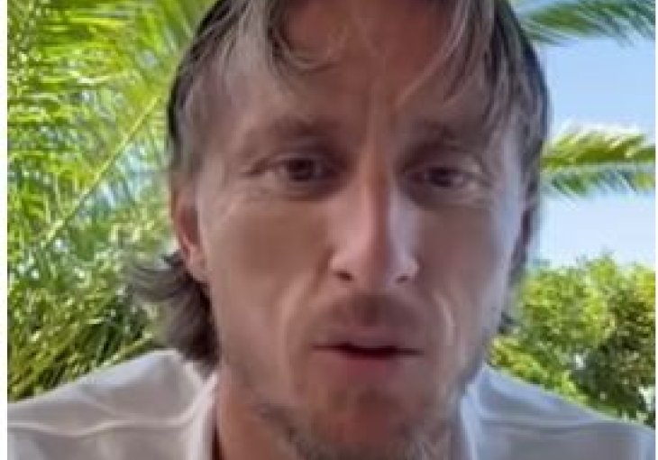 Legende hrvatskog nogometa u akciji za BiH niželigaša. Priključio se i Modrić