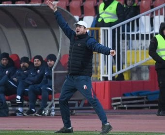 Lalatović ponovo pravio probleme, sudija mu pokazao direktan crveni (VIDEO)