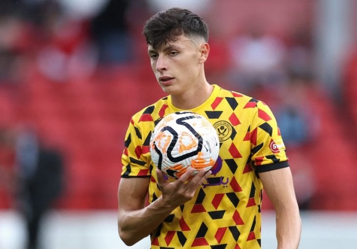 Službeno: Ahmedhodžić prešao u Feyenoord za 18 miliona eura!