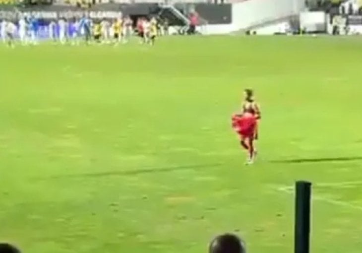 Amar Dedić uočio bh. navijača na tribinama, odmah je učinio lijep gest (VIDEO)