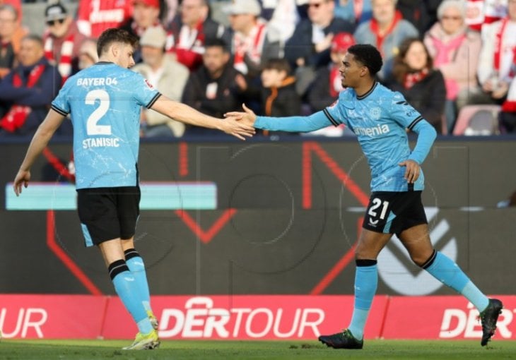 Adli iz Bayera u Bournemouth