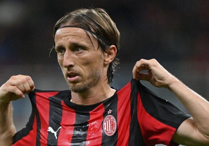 MODRIĆ JE IMAO IMPRESIVAN DEBI U SERIJI A: Očarao je rasprodani San Siro (VIDEO)