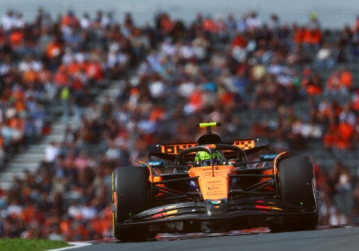 Drama na Zandvoortu: Norris i Piastri se sudarili tokom prvog treninga, Verstappen završio u šljunku