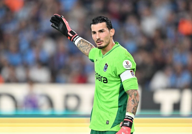 Šok u Turskoj: Cakir prešao u Galatasaray, Savić zabranio saigračima da ga pozdrave!