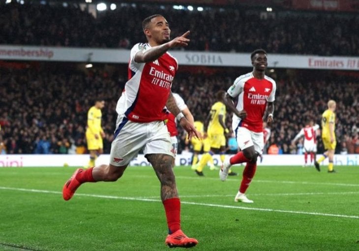 Arsenal se rješava dvojice igrača, na transfer su listi