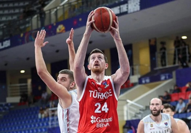 Turski tajfun otpuhao Grčku nazad kući: Zakazali finale protiv Njemačke