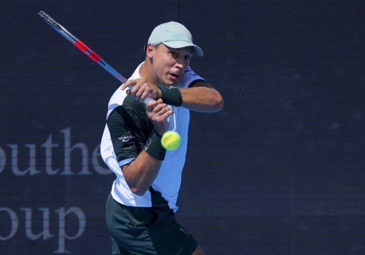 Medjedović igra protiv Nakashime, Đere protiv Sevcenka u ATP Almaty