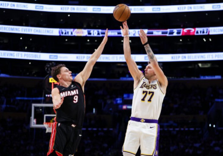Džekpot za Lakerse: trostruki dabl Luka Dončić i solidan debi Nikola Jović