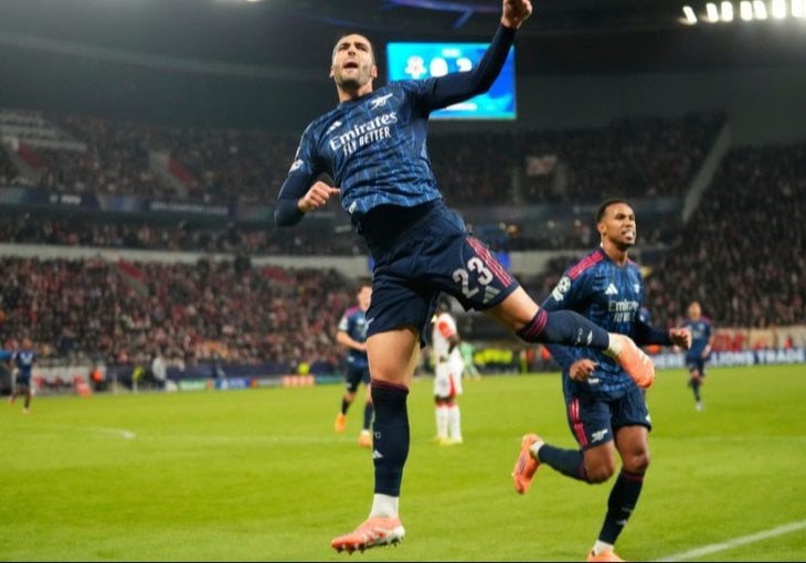 Arsenal uvjerljivo slavio i nastavio nevjerovatan niz, Napoli i Ajntraht razočarali