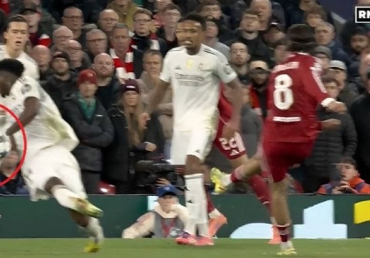 Objašnjena odluka koja je zbunila sve: Evo zašto Liverpulu nije suđen penal