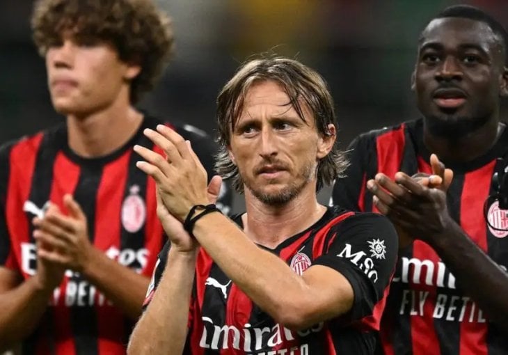 Modrić šokirao Italiju: Stigle velike ponude, ali Hrvat donio odluku koja je iznenadila sve