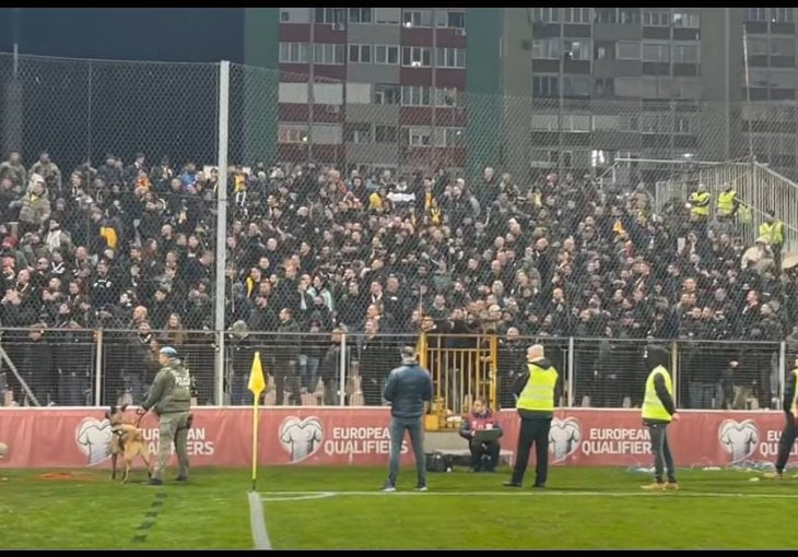 Rumuni pokušali izazvati incident u Zenici: Skandirali 