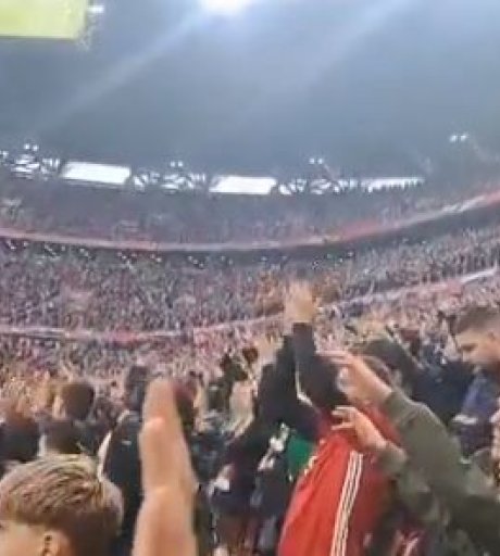 Mađarski navijači uzvratili podršku: Na Puškaš Areni orilo se 