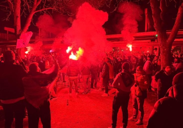 Velika podrška Zmajevima: Bh. Fanaticosi u korteu kreću ka Ernst Happelu