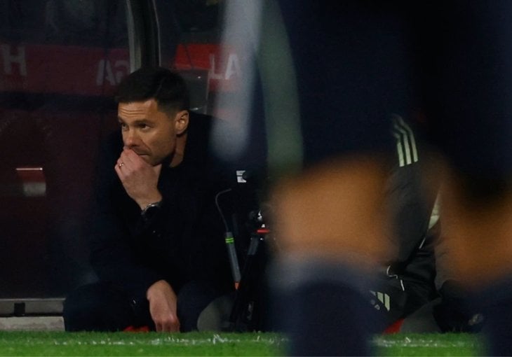 Pritisak na Alonsa raste iz dana u dan