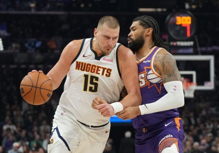 Novi problem za Denver: Jokića muči povreda, nastup protiv Dalasa pod znakom pitanja