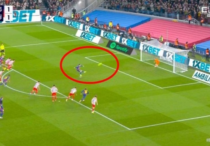 Mogao bi ih koštati trijumfa: Nevjerovatan promašaj Levandovskog s bijele tačke