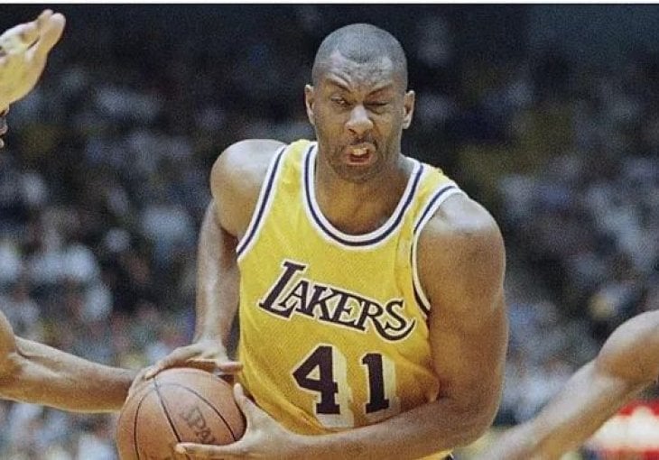Preminuo je Elden Kembl (57), bivši NBA prvak