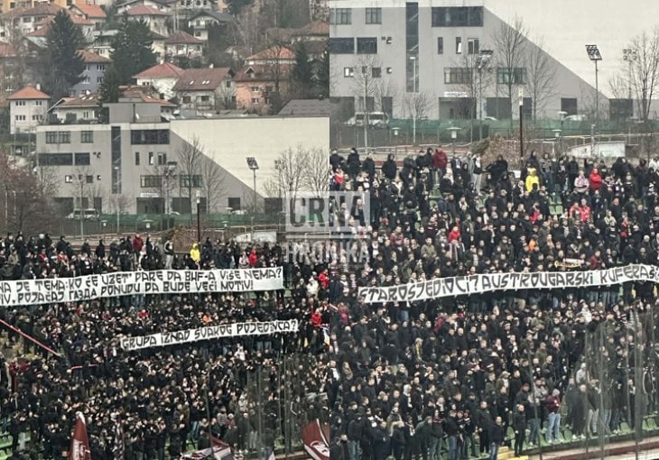 Parole Hordi zla Manijacima: “Ko sa juga na repku ide za pare, a ko da bodri Ljiljane?”…