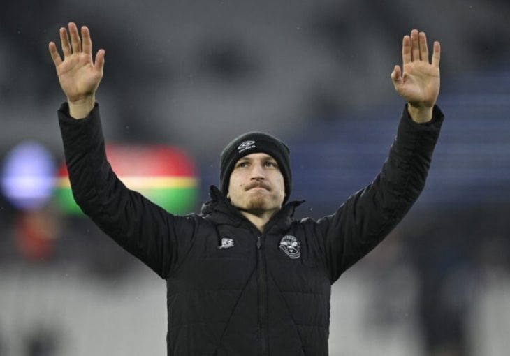 Potencijalni Zmaj napušta Englesku: Stižu ponude iz Njemačke, zovu ga i Turci...