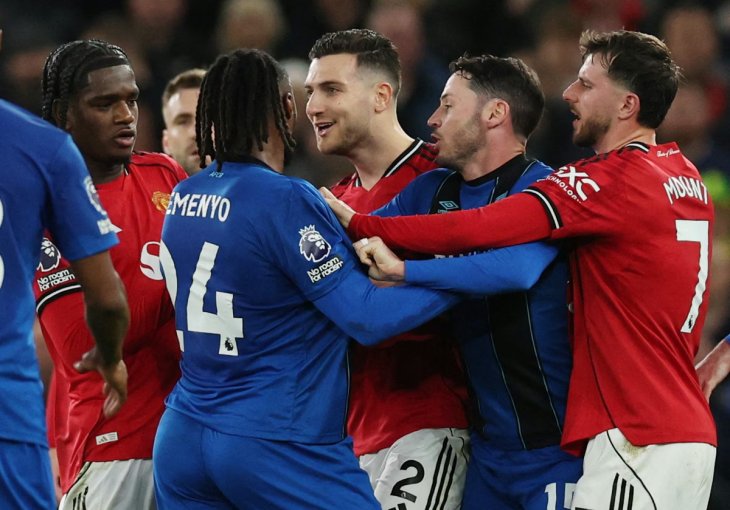 Chelsea odustao od zvijezde Bournemoutha, sada stiže u Manchester!