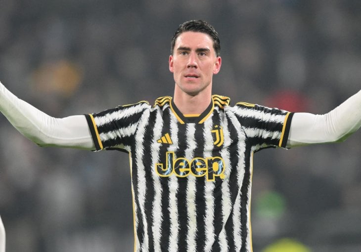 Velikan stavio zvaničnu ponudu na stol Dušana Vlahovića!