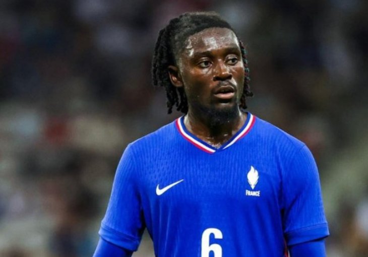 Manchester United dovodi veznjaka od 50 miliona eura