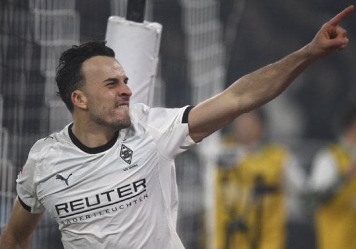 Tabakoviću se poklonili svi navijači Borussije