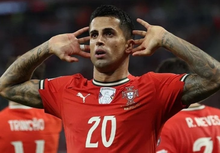 João Cancelo se vraća na Camp Nou: Portugalac ponovo u dresu Barcelone