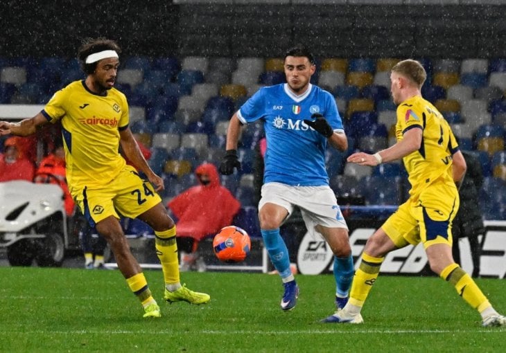 Veliki kiks Napolitanaca: U finišu podno Vezuva spašavali živu glavu protiv davljenika