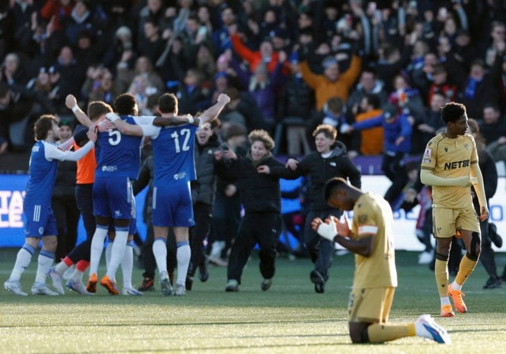 Nevjerovatne scene u Engleskoj: Šestoligaš izbacio aktuelnog osvajača FA kupa