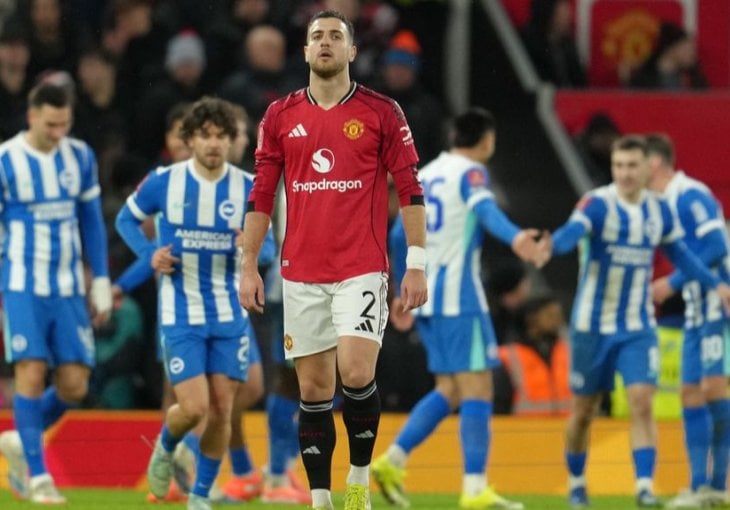 Blamažama nema kraja na Old Traffordu: Brighton ih izbacio iz FA Cupa