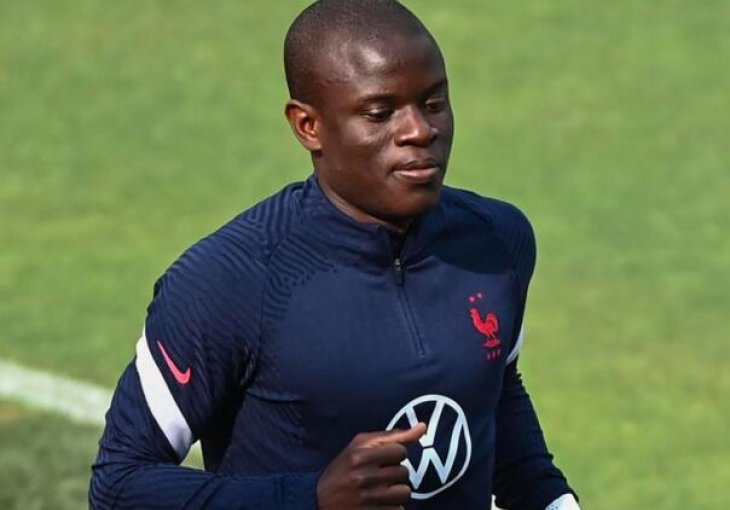 Kanté odbio bogatu ponudu, čeka poziv iz Fenerbahčea
