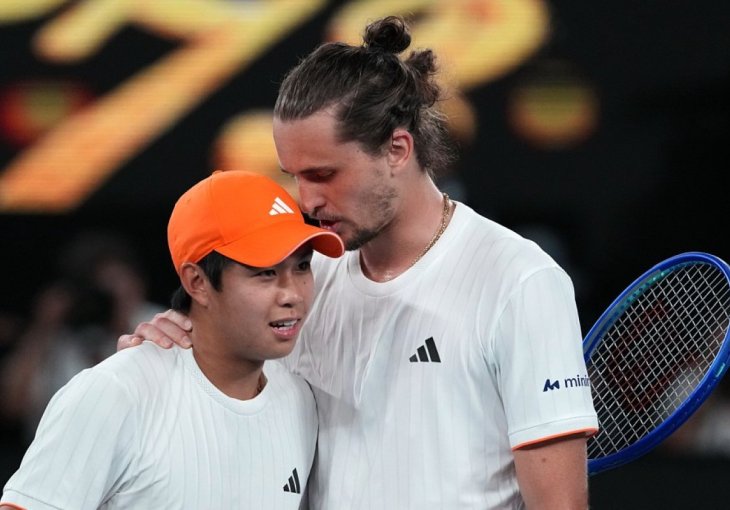 Zverev osigurao polufinale Australijan opena: Amerikanca „slomio“ u četiri seta!