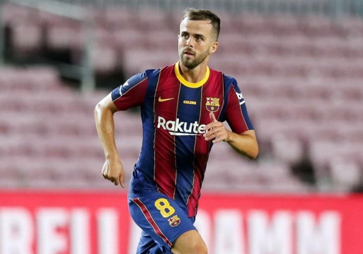 Miralem Pjanić emotivnom porukom objavio kraj igračke karijere