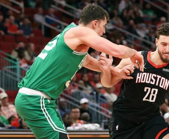 Garza fatastičan u pobjedi Bostona nad Houstonom, nadigrao sjajnog Šenguna