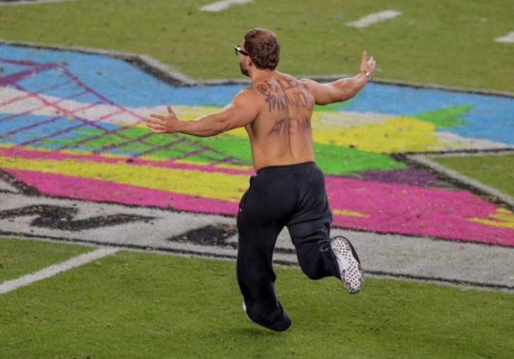 Ovo nije prikazano u prijenosu. Pogledajte zašto je prekinut Super Bowl