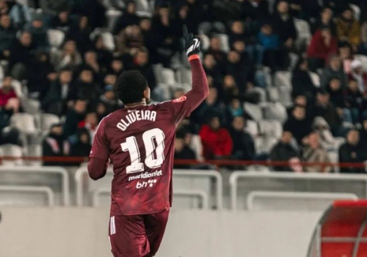 Šok za Sarajevo: Renan Oliveira van terena zbog ozbiljne povrede kičme