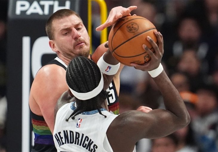 Šok u NBA: Golden Stejt s devet igrača razbio Denver, Jokićev tripl-dabl nije bio dovoljan!
