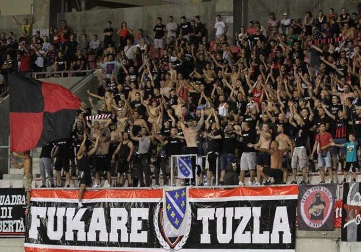 U Tuzli ponovo burno: Fukare oštro prozvale Azmira Husića