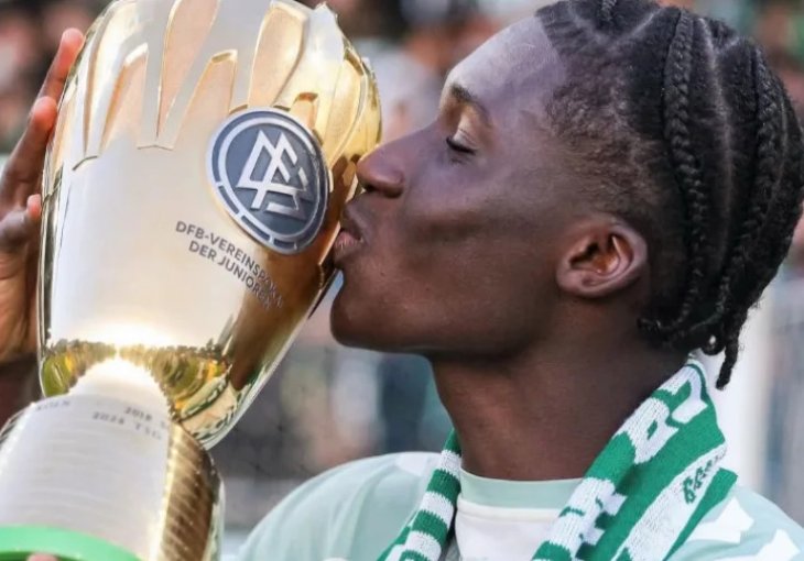 PSG želi novu zvijezdu njemačkog nogometa: Na meti talentovani stoper iz Bremena