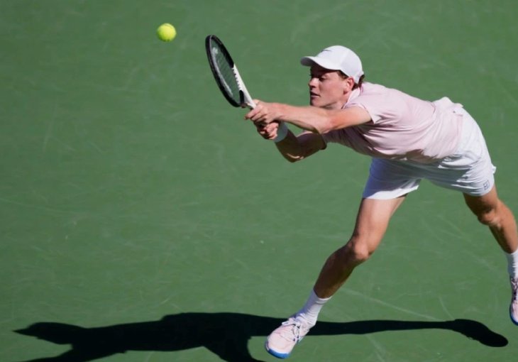 Sinner ispisao historiju: Srušio Đokovićev rekord, Medvedev šokantno ispao