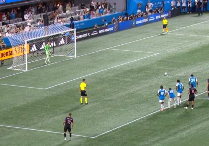 Messi se obrukao panenkom, fanovi u šoku