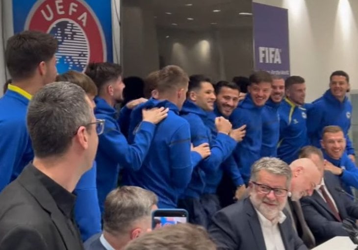 Zmajevi ponovo prekinuli konferenciju za medije